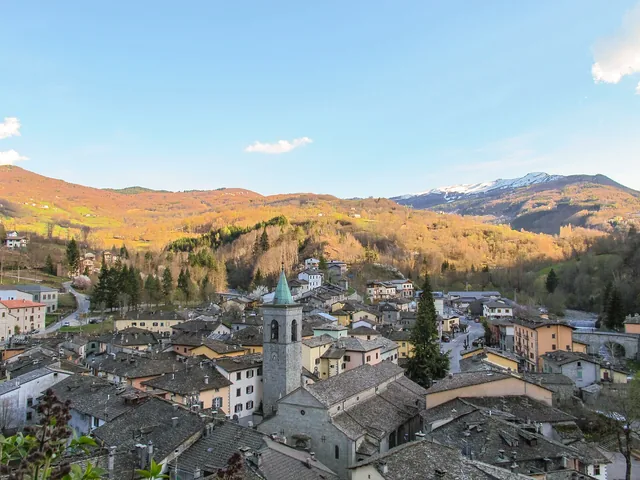Il borgo di Fiumalbo visto dalla Rocca
